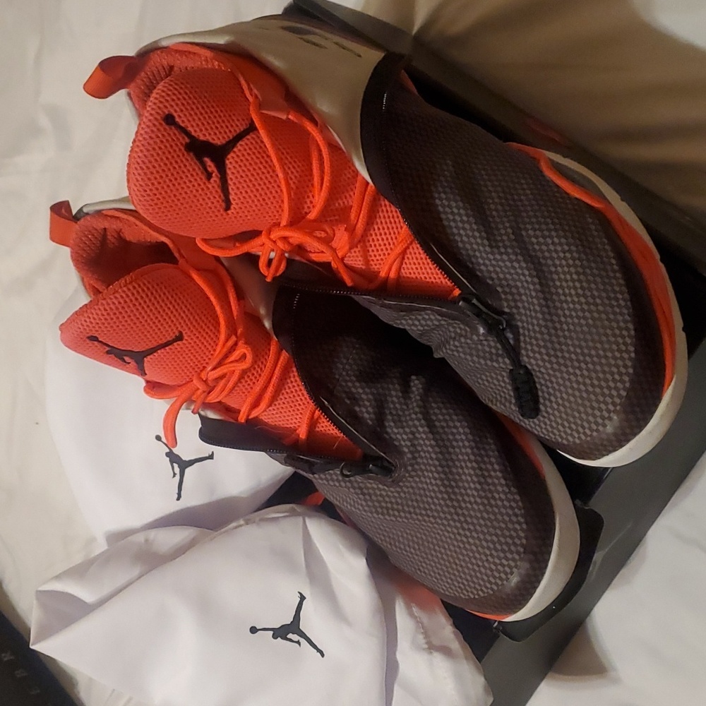 Jordan XX8 Carbon Fiber mens size 14 like new